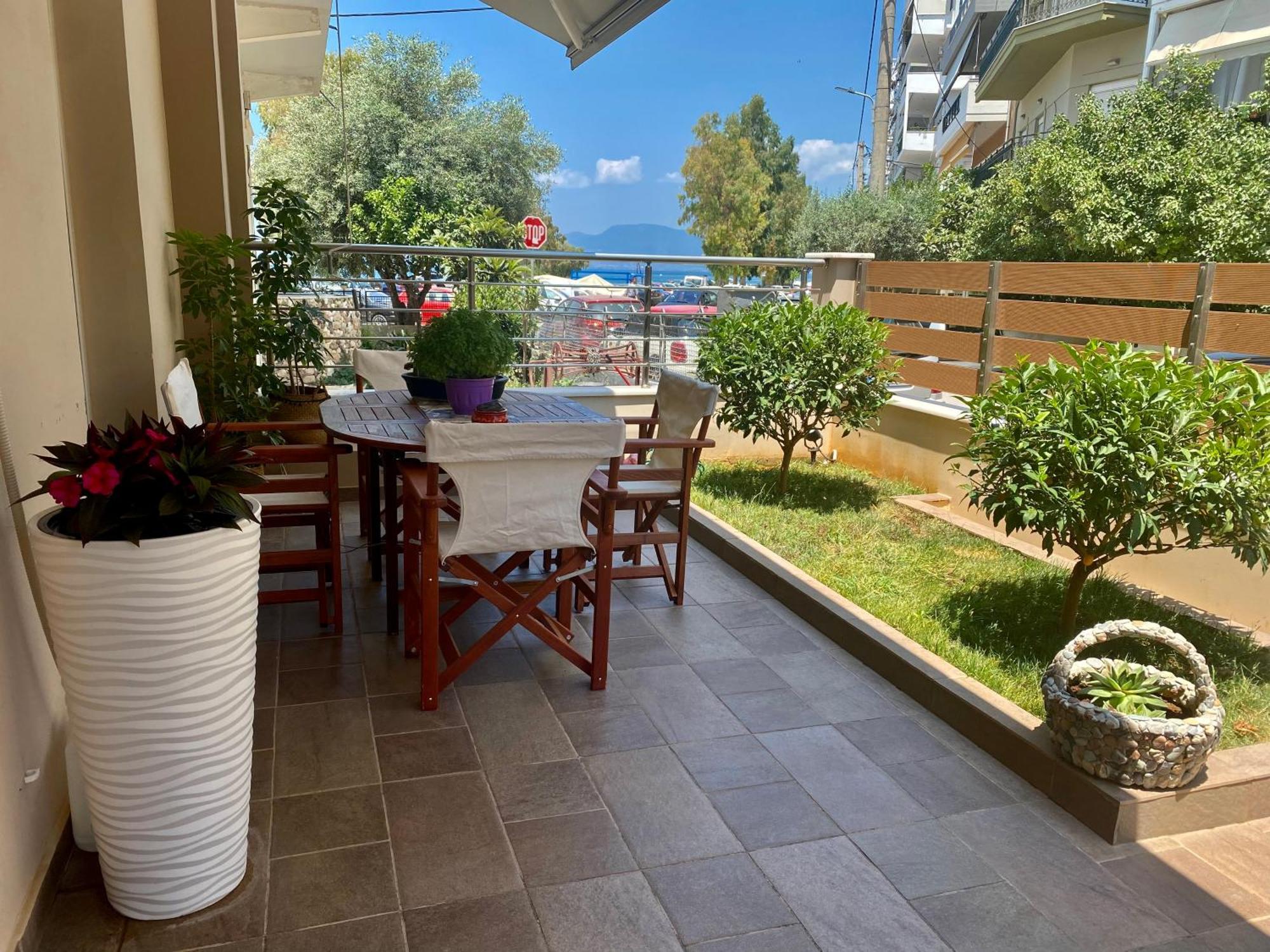Harmony By The Sea Apartman Chalkís Kültér fotó